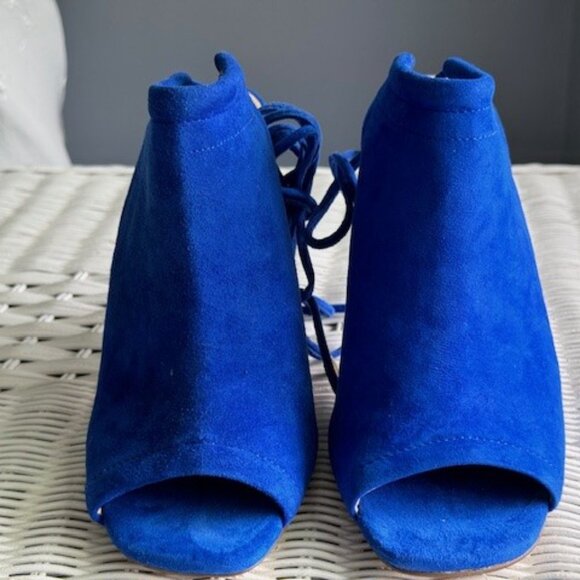 Steve Madden Sophie Open Toe Bootie - Picture 4 of 4